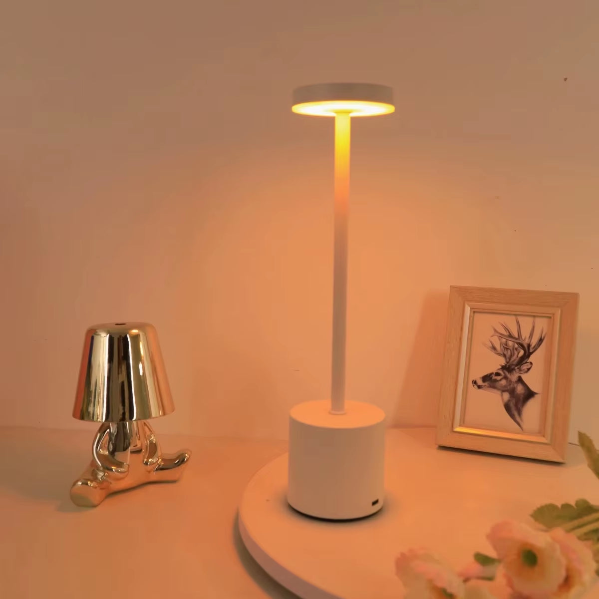 Wireless Reading Lamp Rechargeable Table Lamp Touch Sensor LED Desktop Night Light for Hotel Bar Bedroom Coffee Shop Study Room