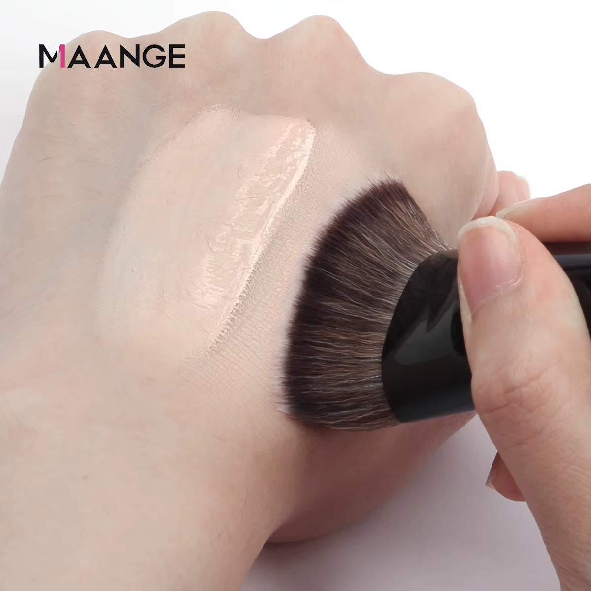 Single Flat round Tube Flat Head Foundation Brush with Box Powder Blush Concealer Makeup Brush Skin-Friendly Makeup Tool